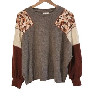 Maurices Patchwork Sleeve Mixer Cable Knit Geo-Print Colorblock Tee Size Medium